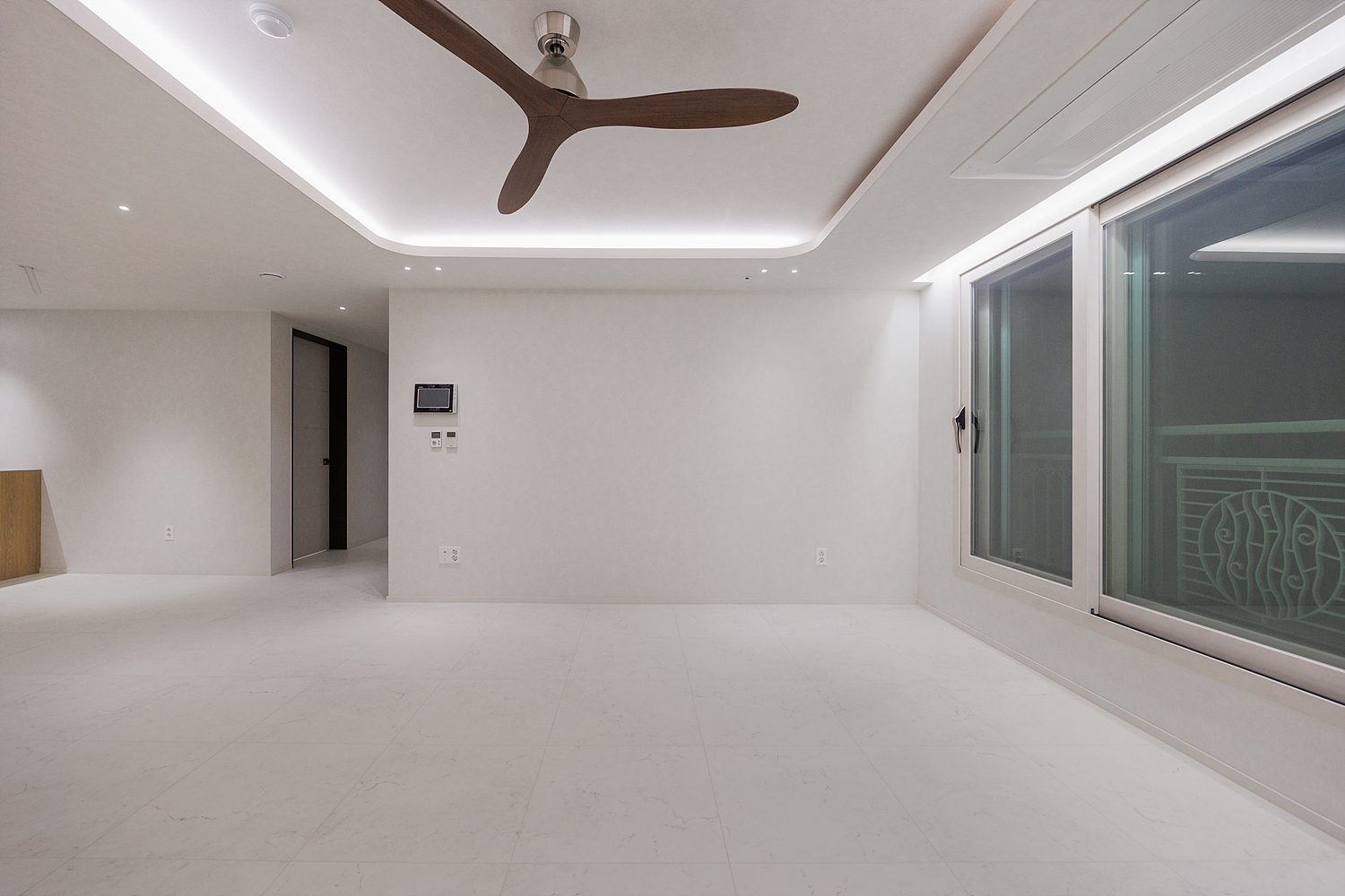 /user/i/idamdesign/editor/2603/6a65c187f1f2330804d412107d887873_1773033855_4378.jpg 이미지크게보기