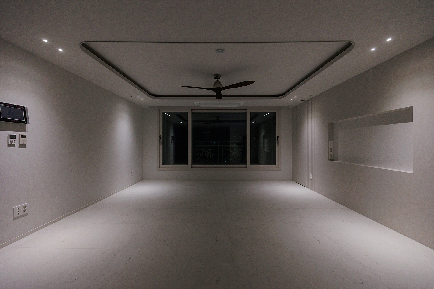 /user/i/idamdesign/editor/2603/6a65c187f1f2330804d412107d887873_1773033856_2432.jpg 이미지크게보기