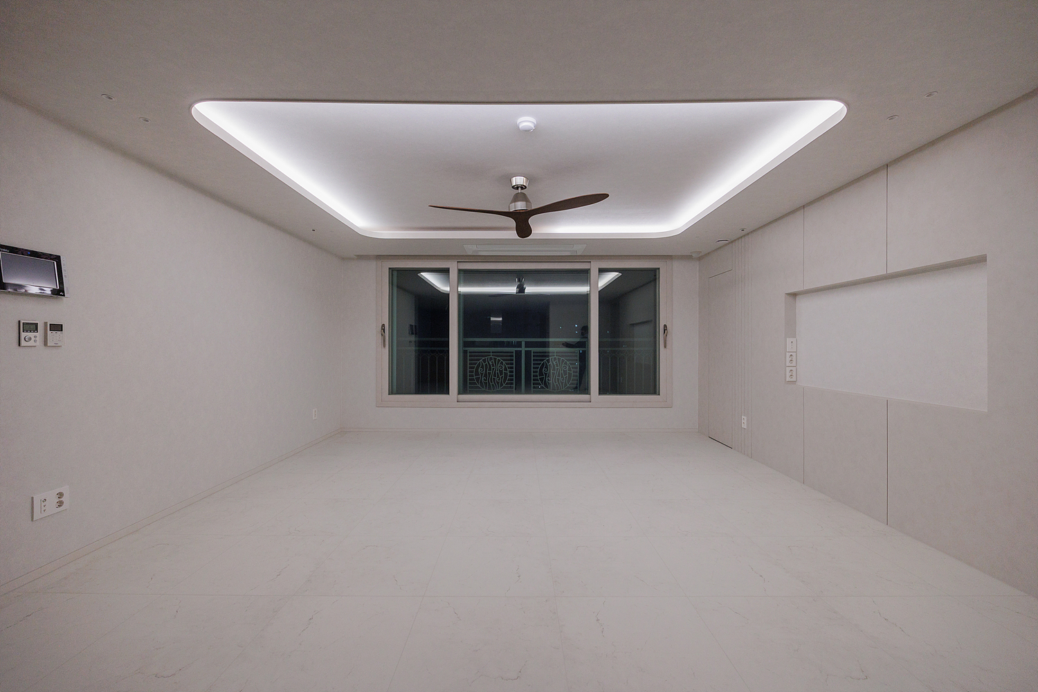 /user/i/idamdesign/editor/2603/6a65c187f1f2330804d412107d887873_1773033856_4381.jpg 이미지크게보기