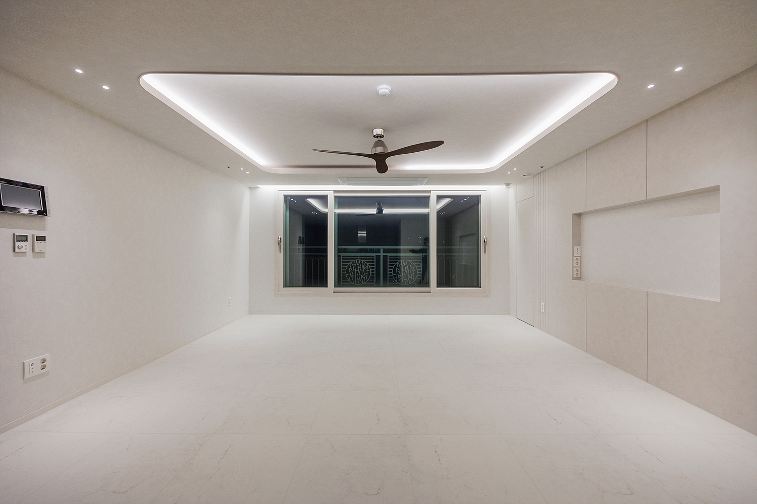 /user/i/idamdesign/editor/2603/6a65c187f1f2330804d412107d887873_1773033857_2391.jpg 이미지크게보기