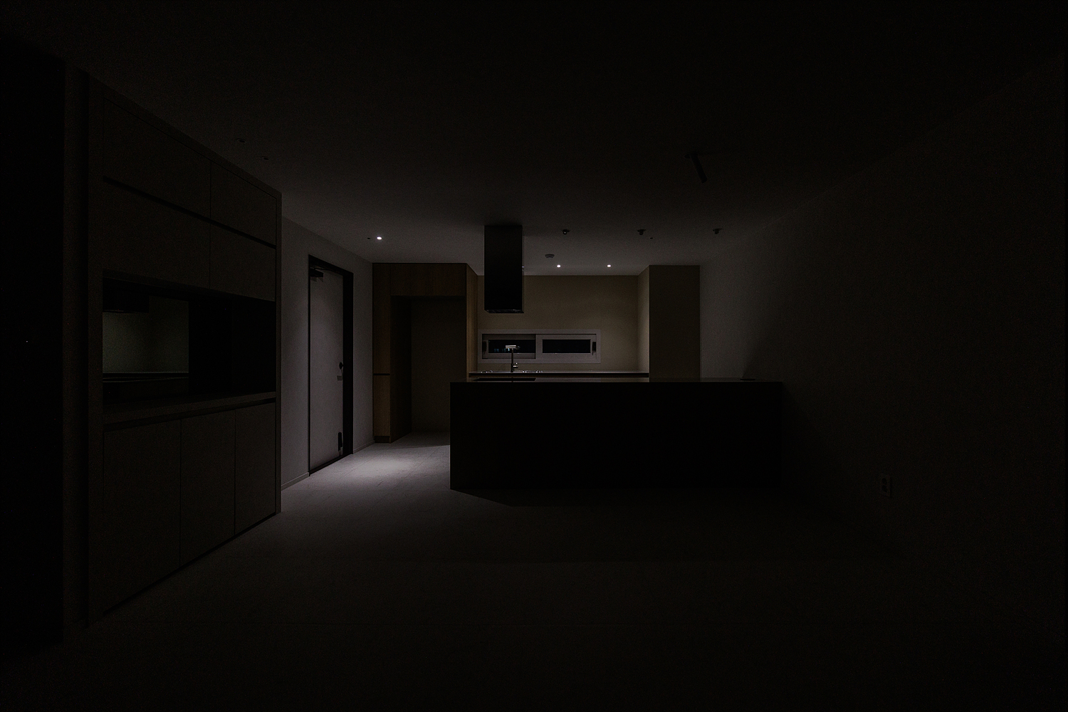 /user/i/idamdesign/editor/2603/6a65c187f1f2330804d412107d887873_1773033864_3459.jpg 이미지크게보기