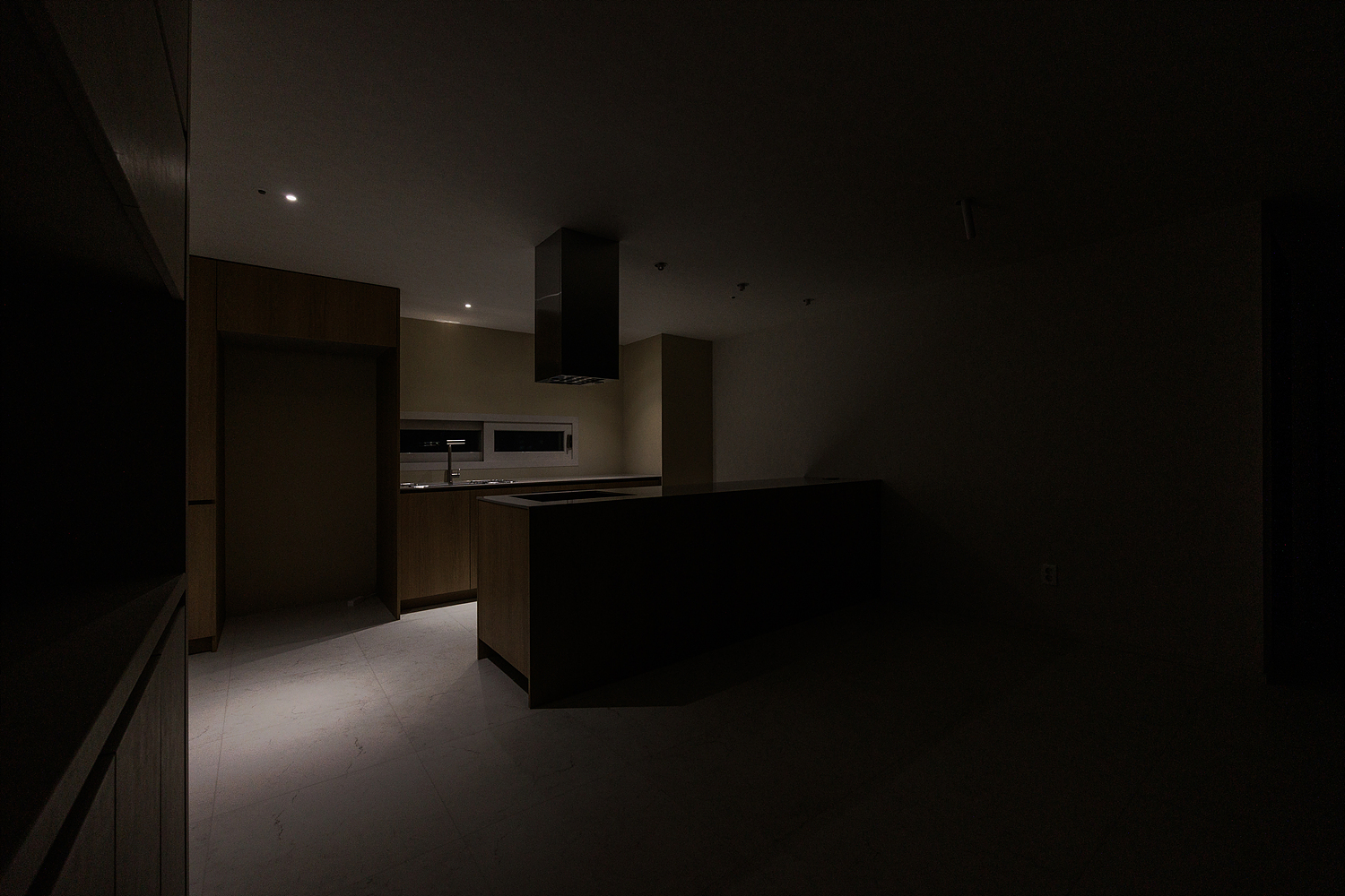 /user/i/idamdesign/editor/2603/6a65c187f1f2330804d412107d887873_1773033865_5427.jpg 이미지크게보기