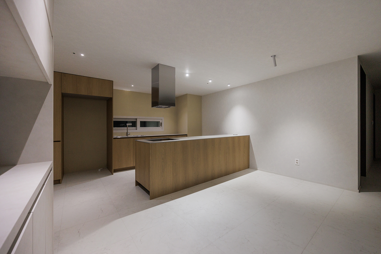 /user/i/idamdesign/editor/2603/6a65c187f1f2330804d412107d887873_1773033866_151.jpg 이미지크게보기