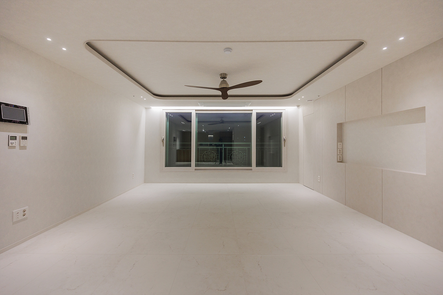 /user/i/idamdesign/editor/2603/6a65c187f1f2330804d412107d887873_1773033873_5552.jpg 이미지크게보기