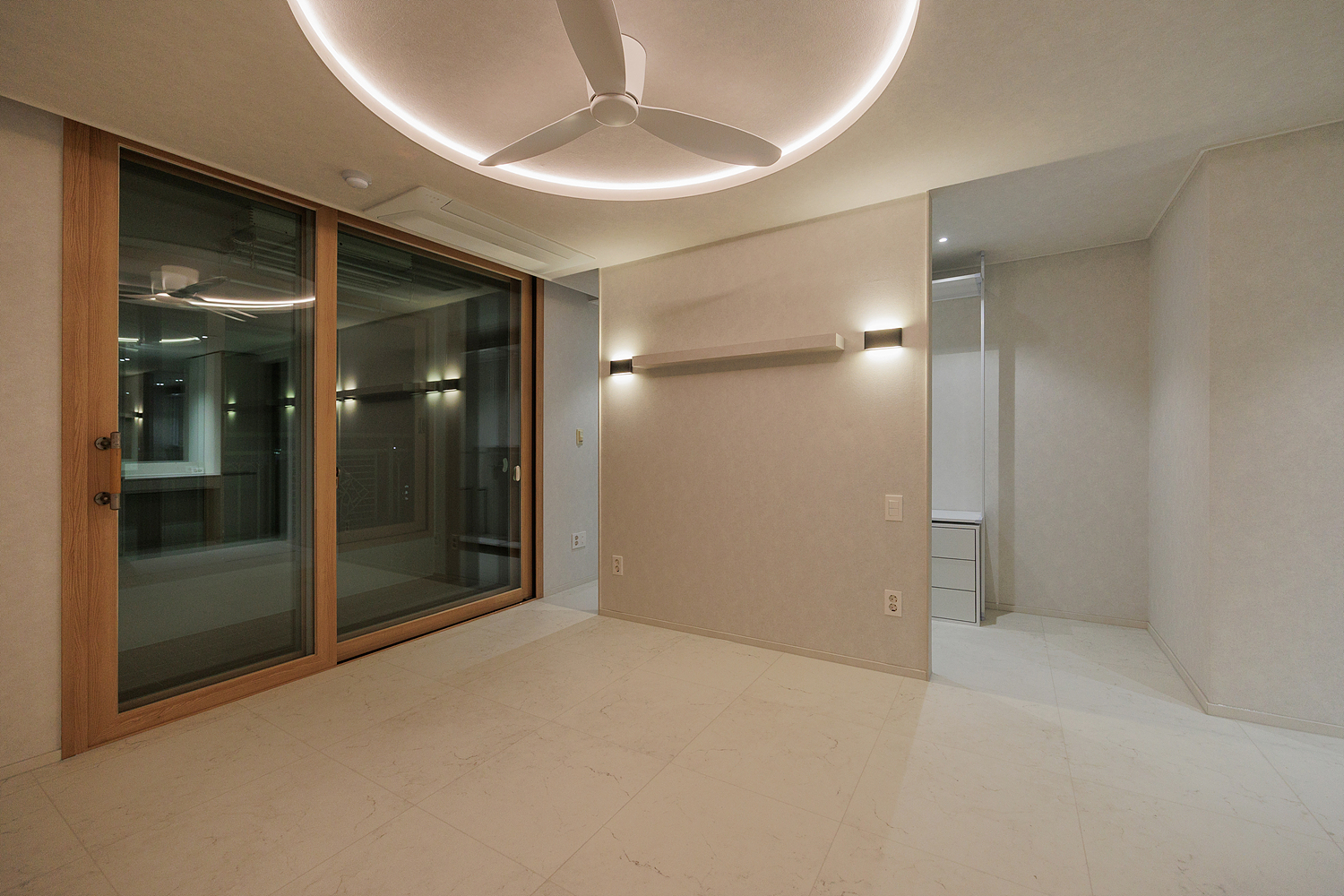 /user/i/idamdesign/editor/2603/6a65c187f1f2330804d412107d887873_1773033881_546.jpg 이미지크게보기