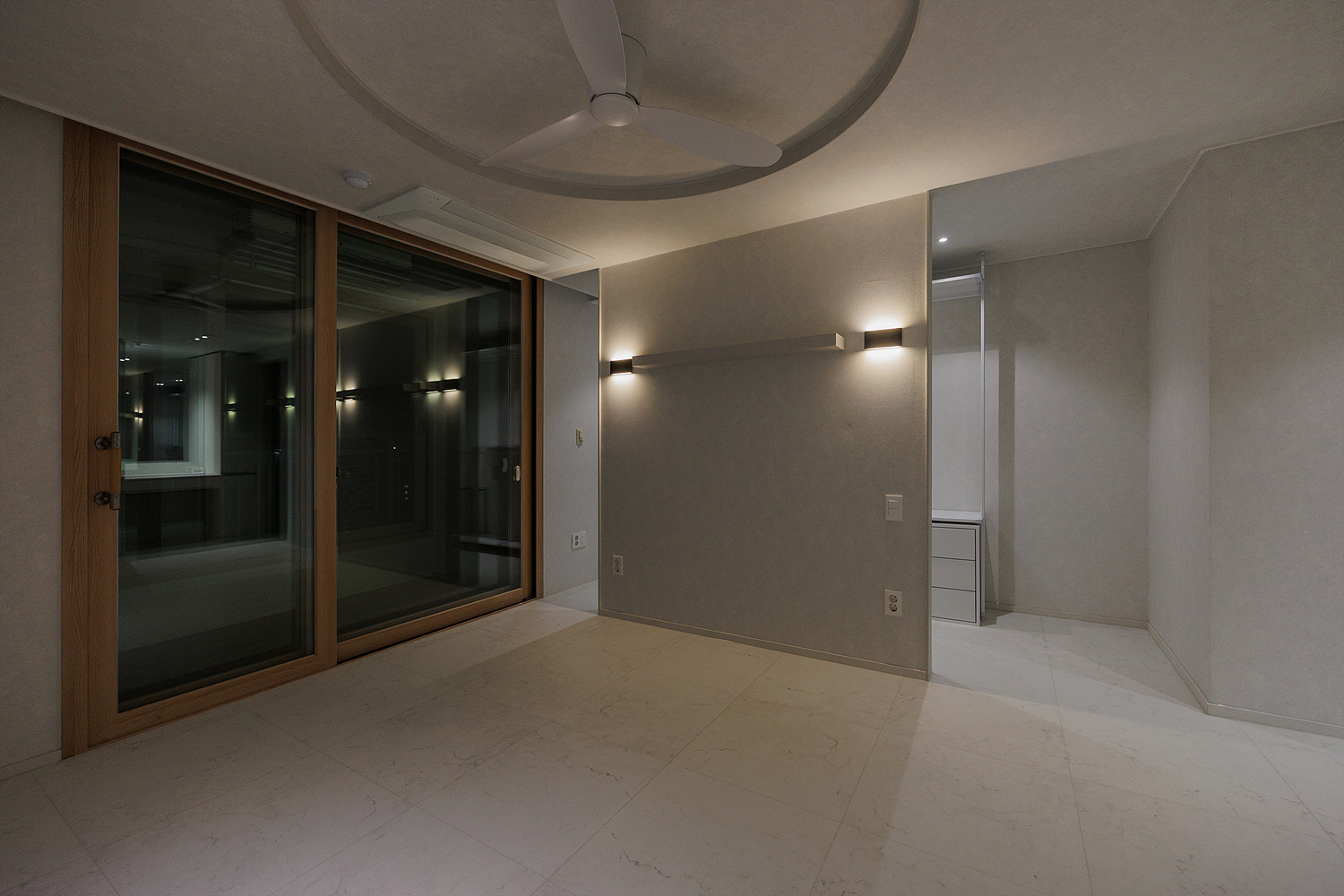 /user/i/idamdesign/editor/2603/6a65c187f1f2330804d412107d887873_1773033881_7539.jpg 이미지크게보기