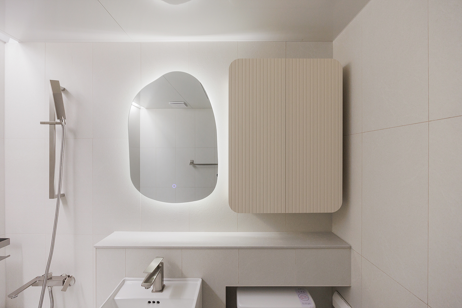 /user/i/idamdesign/editor/2603/6a65c187f1f2330804d412107d887873_1773033903_7714.jpg 이미지크게보기