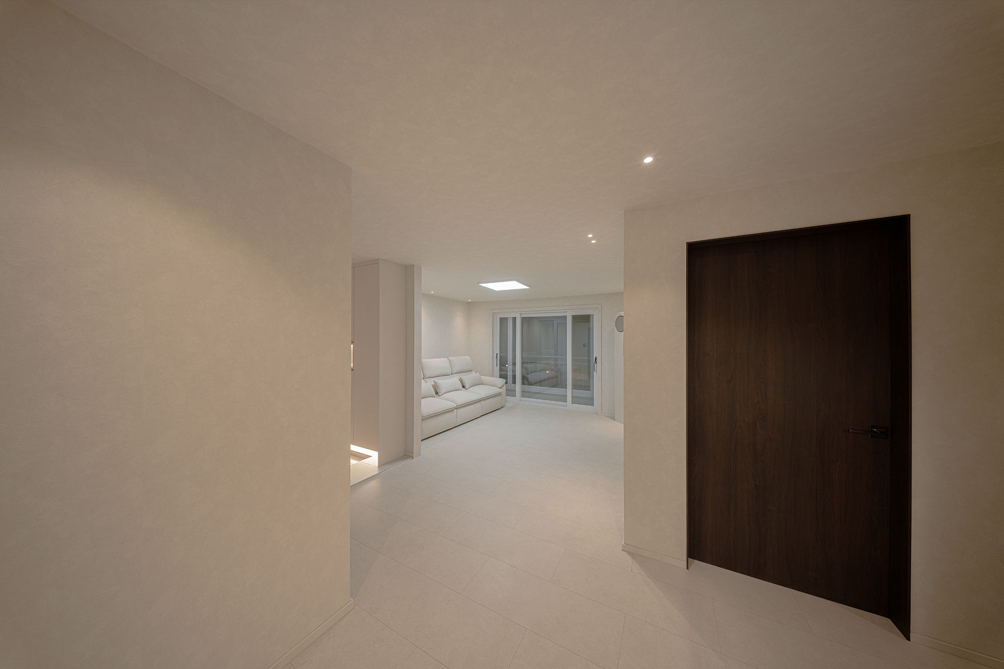 /user/i/idamdesign/editor/2603/80235362e248a12ae9ed3c581d989b3c_1772683900_4181.jpg 이미지크게보기