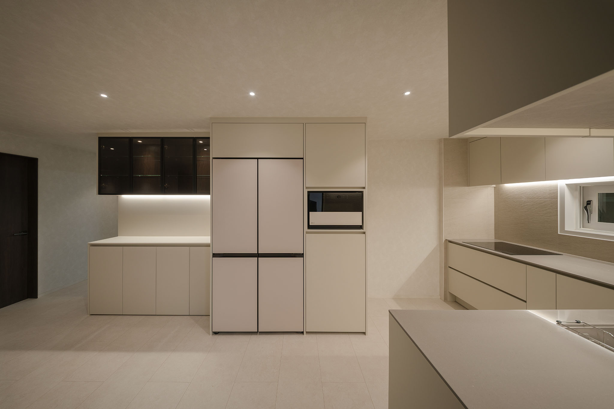 /user/i/idamdesign/editor/2603/80235362e248a12ae9ed3c581d989b3c_1772683917_7875.jpg 이미지크게보기