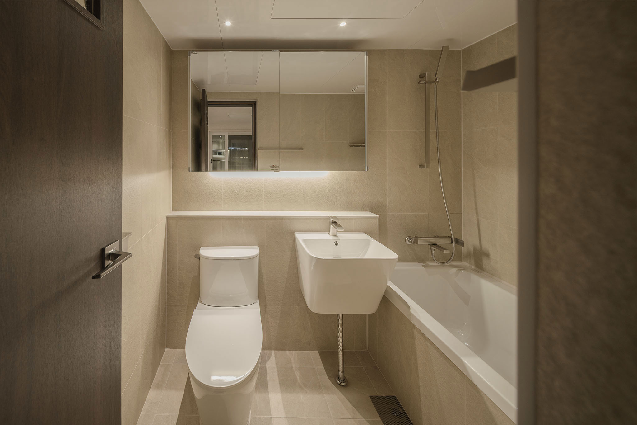 /user/i/idamdesign/editor/2603/80235362e248a12ae9ed3c581d989b3c_1772683938_3312.jpg 이미지크게보기