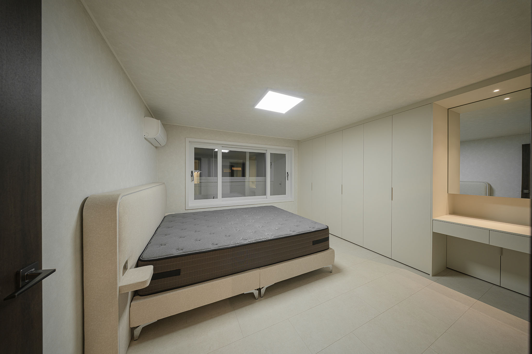 /user/i/idamdesign/editor/2603/80235362e248a12ae9ed3c581d989b3c_1772683949_0132.jpg 이미지크게보기