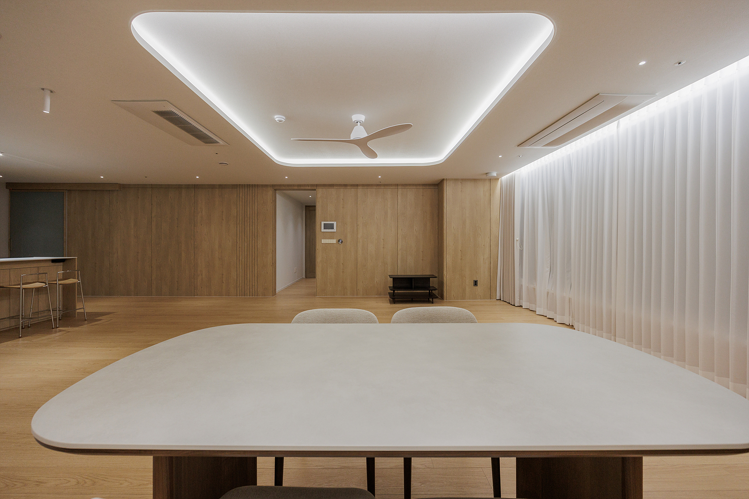 /user/i/idamdesign/editor/2603/82c543580aacd4dee628a557638a1310_1773637896_1071.jpg 이미지크게보기