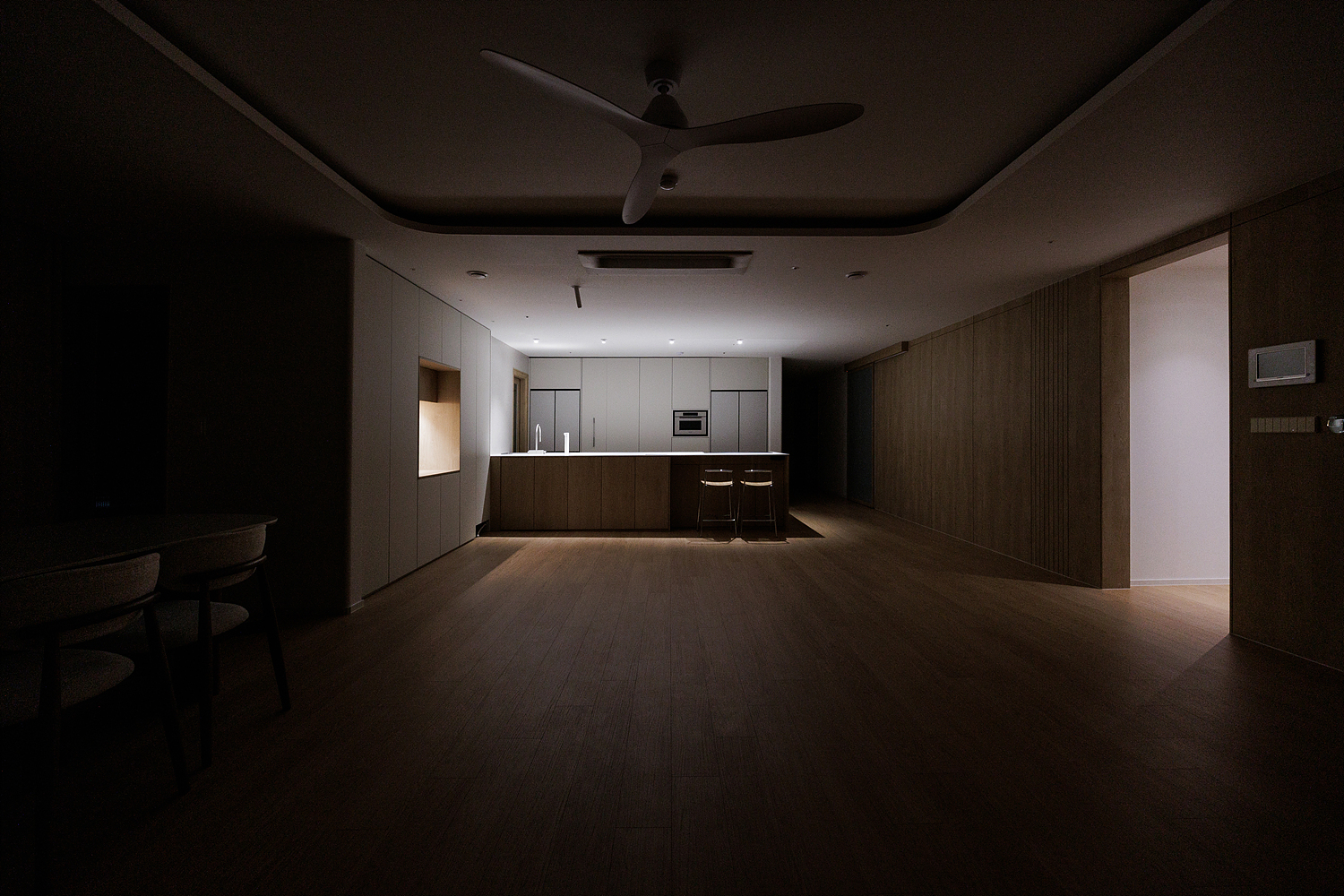 /user/i/idamdesign/editor/2603/82c543580aacd4dee628a557638a1310_1773637903_6661.jpg 이미지크게보기