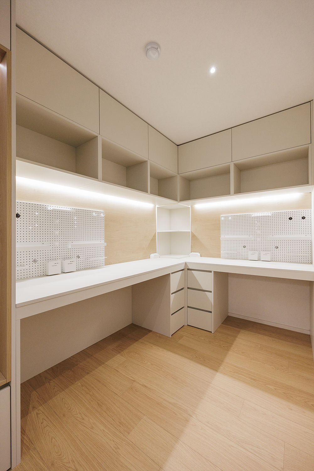 /user/i/idamdesign/editor/2603/82c543580aacd4dee628a557638a1310_1773638230_2395.jpg 이미지크게보기