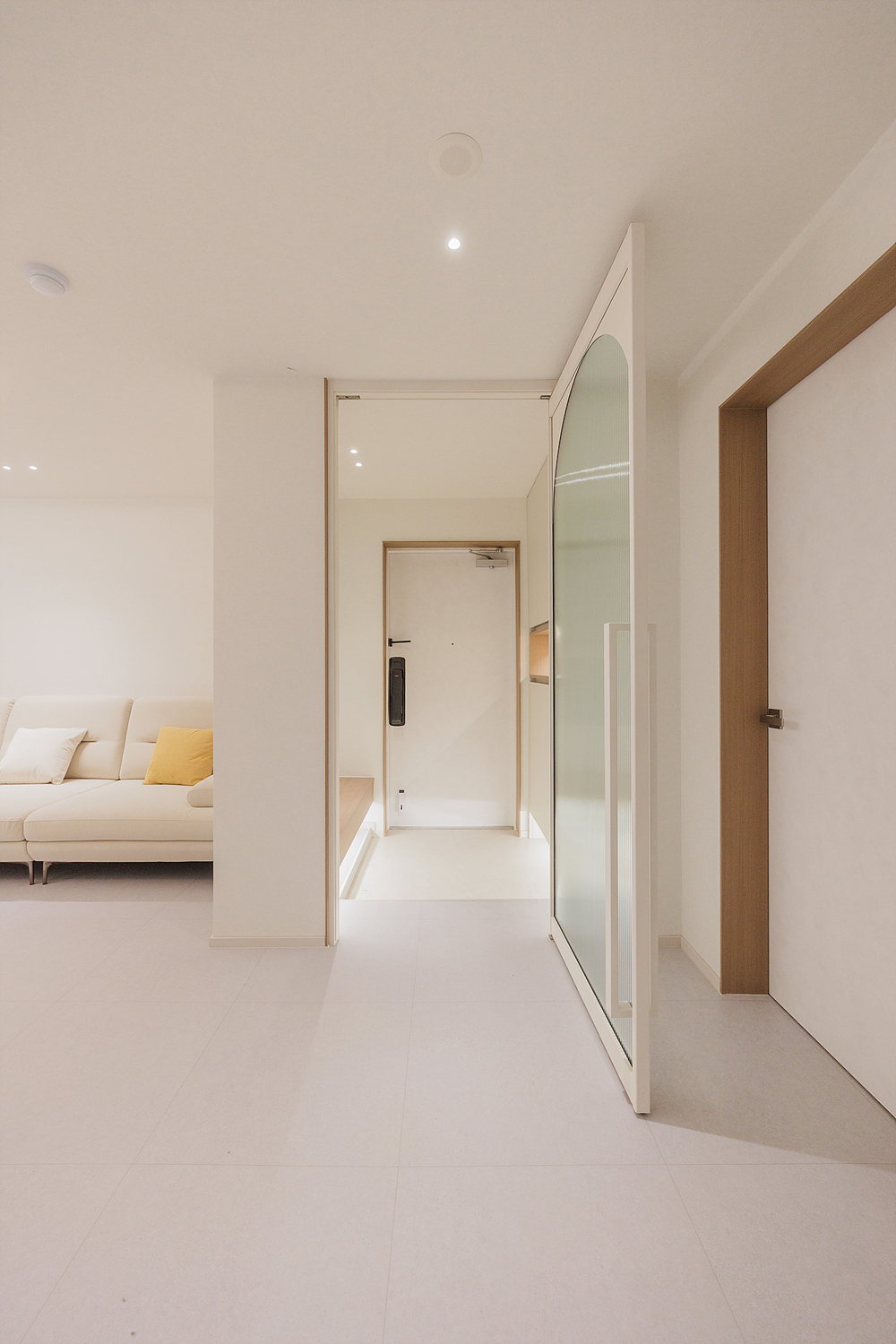 /user/i/idamdesign/editor/2603/b13e63c793e833661c214878363bcfe3_1774846847_6471.jpg 이미지크게보기