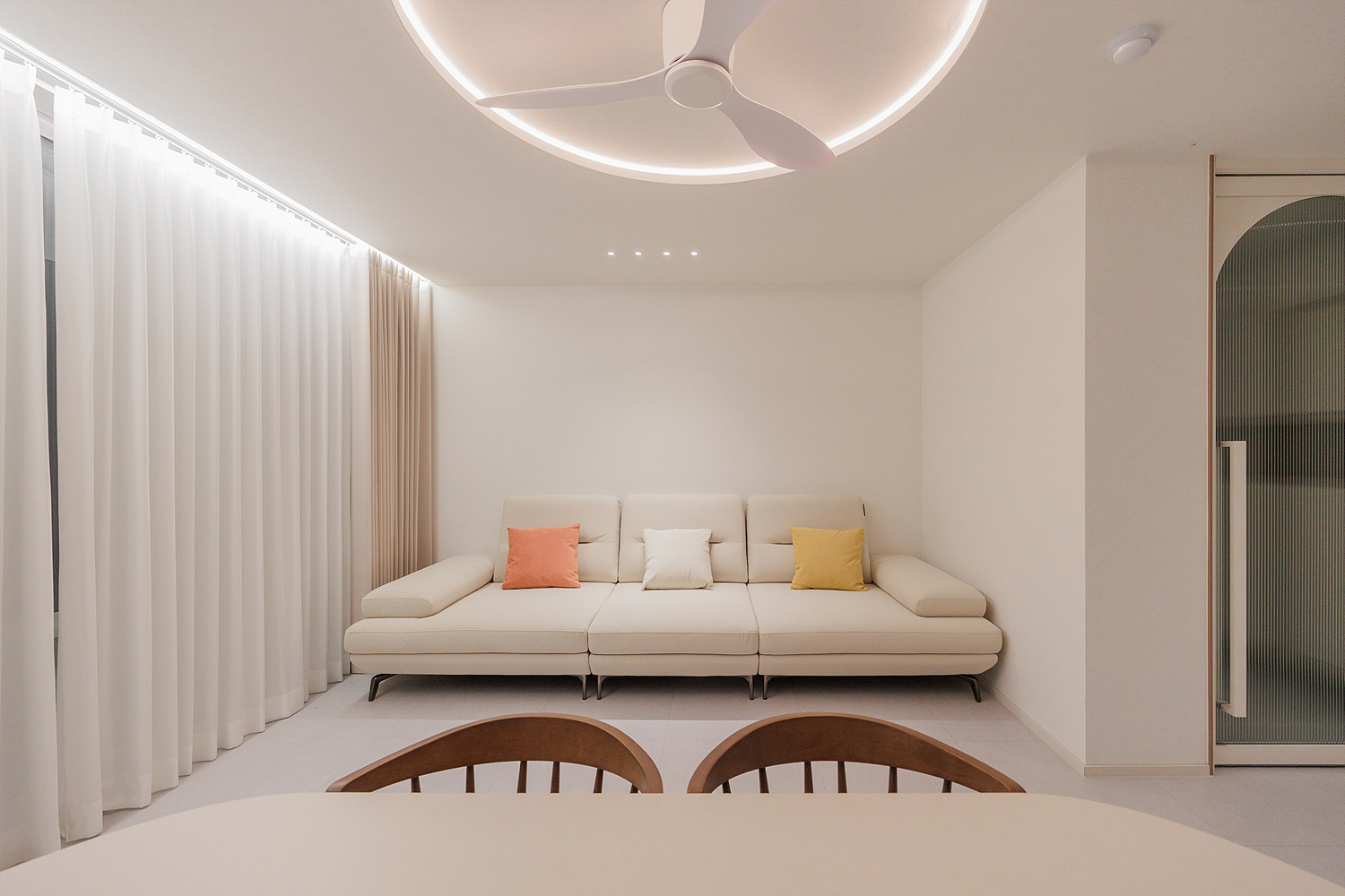 /user/i/idamdesign/editor/2603/b13e63c793e833661c214878363bcfe3_1774846849_3521.jpg 이미지크게보기