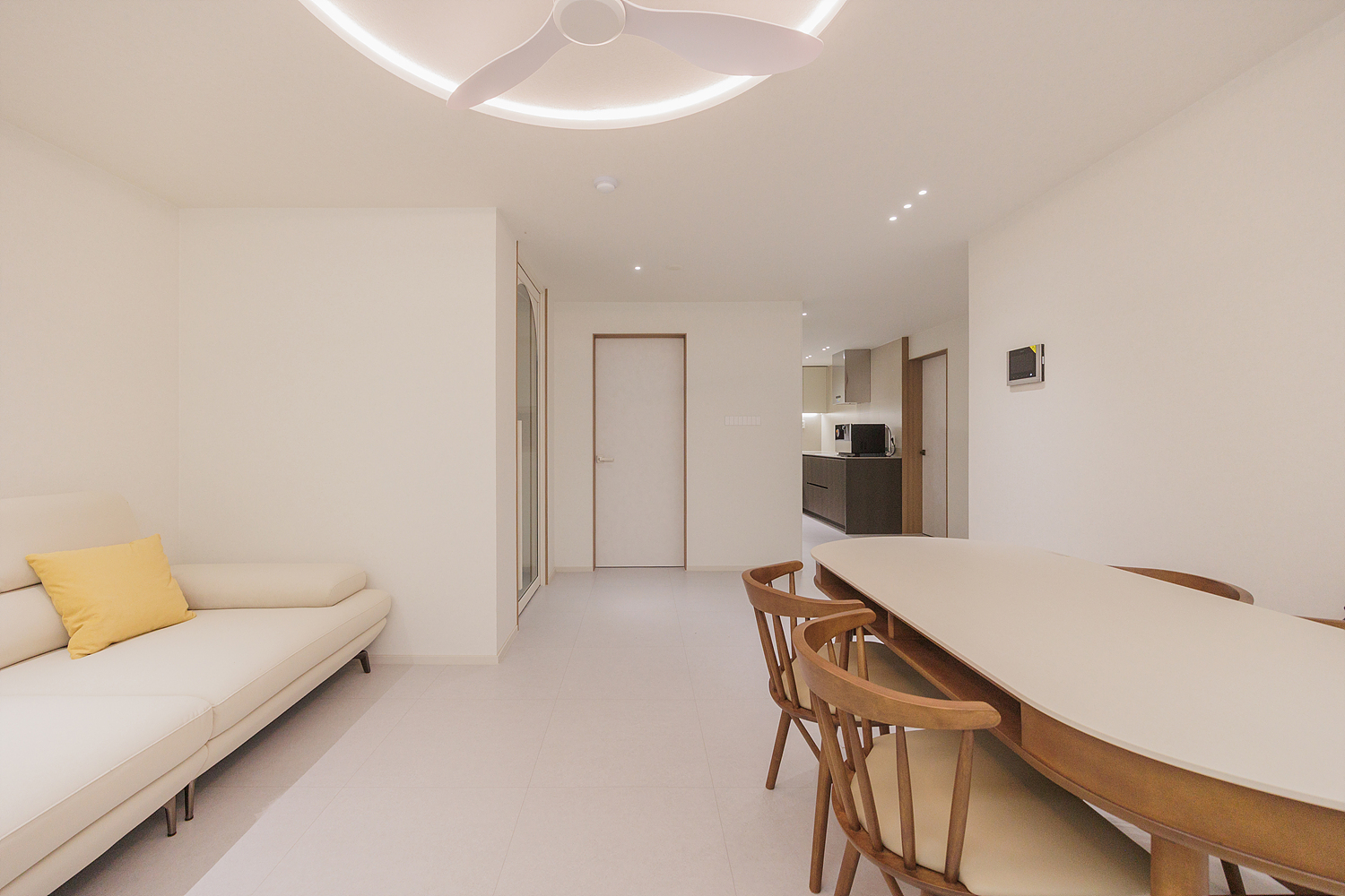 /user/i/idamdesign/editor/2603/b13e63c793e833661c214878363bcfe3_1774846849_731.jpg 이미지크게보기