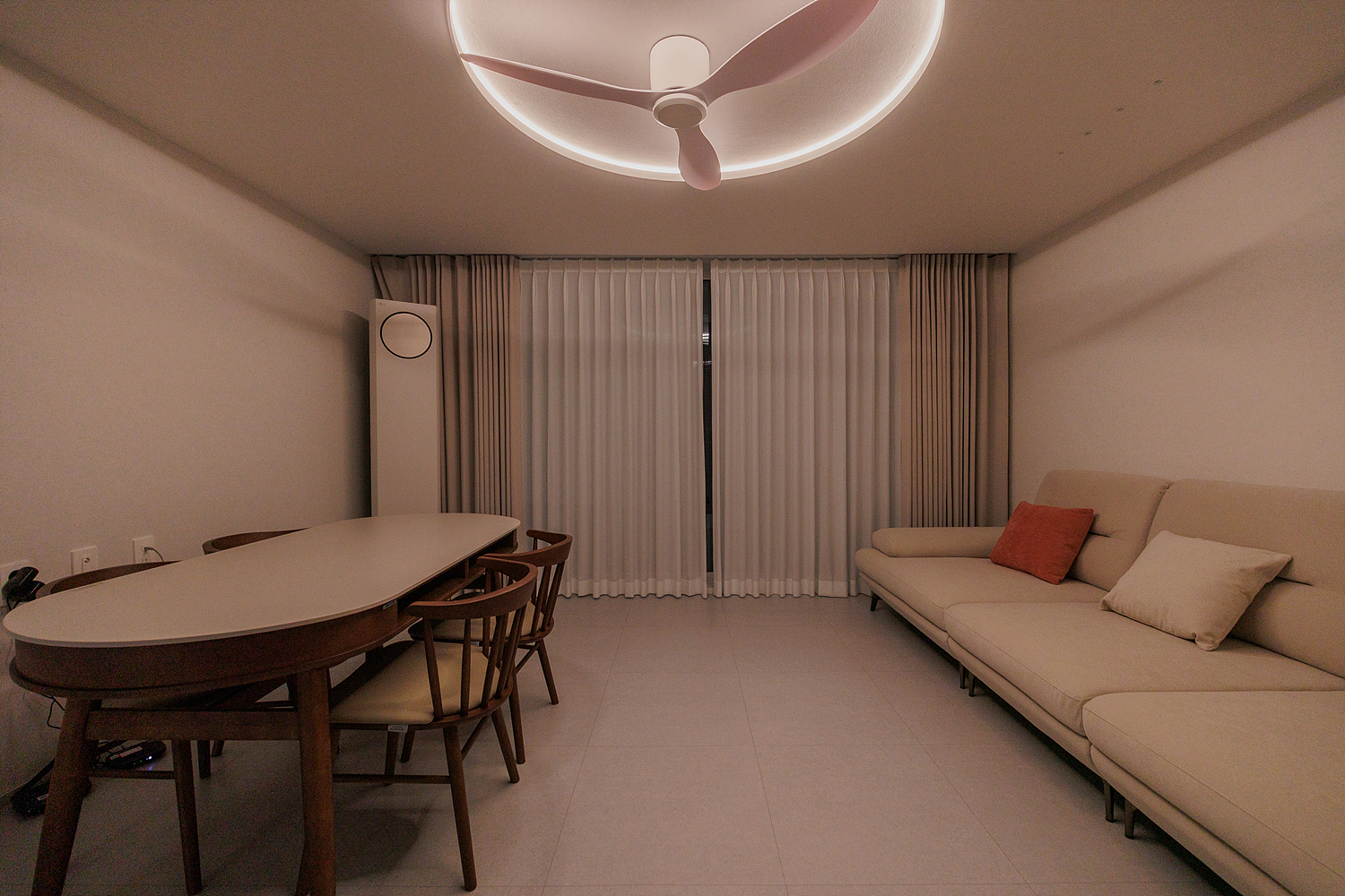 /user/i/idamdesign/editor/2603/b13e63c793e833661c214878363bcfe3_1774846863_63.jpg 이미지크게보기