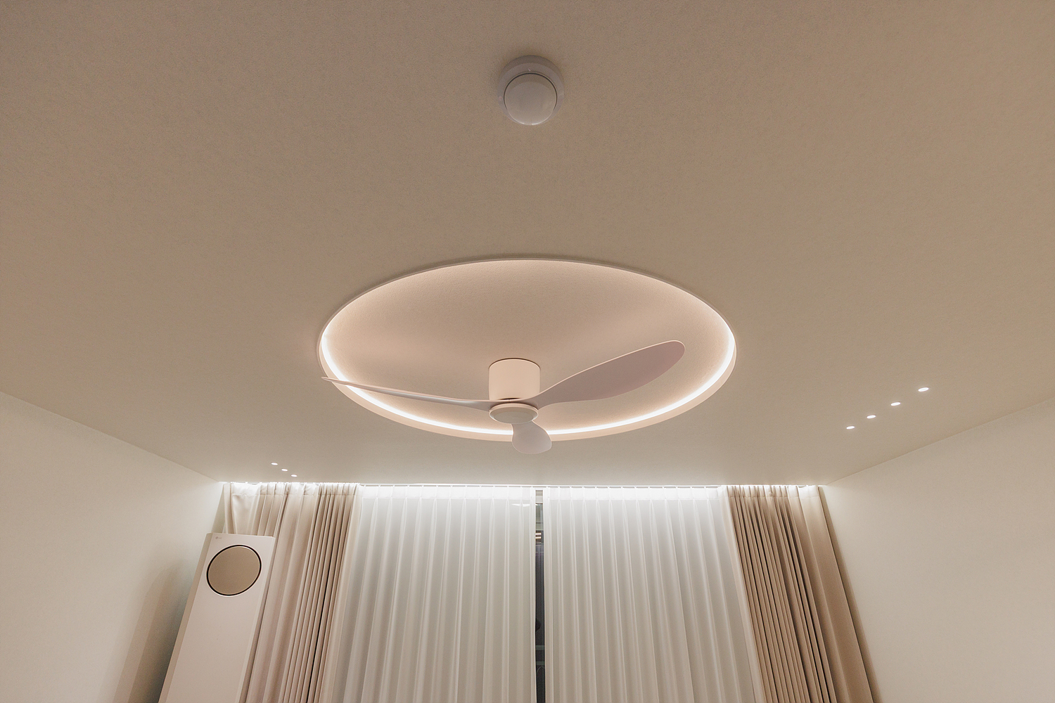 /user/i/idamdesign/editor/2603/b13e63c793e833661c214878363bcfe3_1774846864_7468.jpg 이미지크게보기