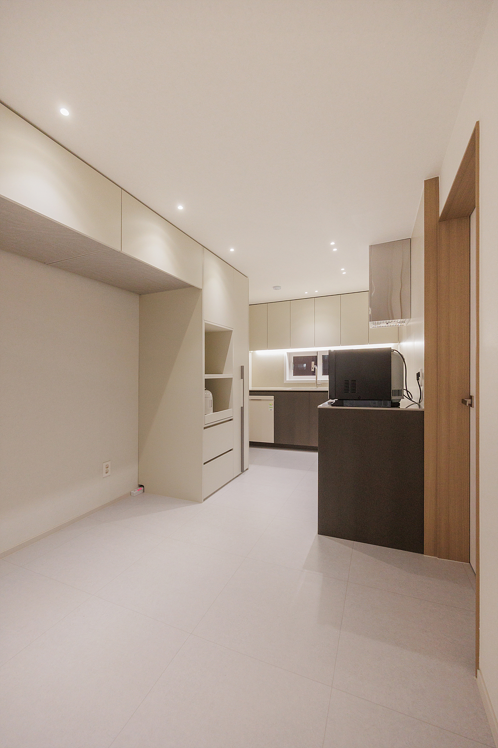 /user/i/idamdesign/editor/2603/b13e63c793e833661c214878363bcfe3_1774846877_2456.jpg 이미지크게보기