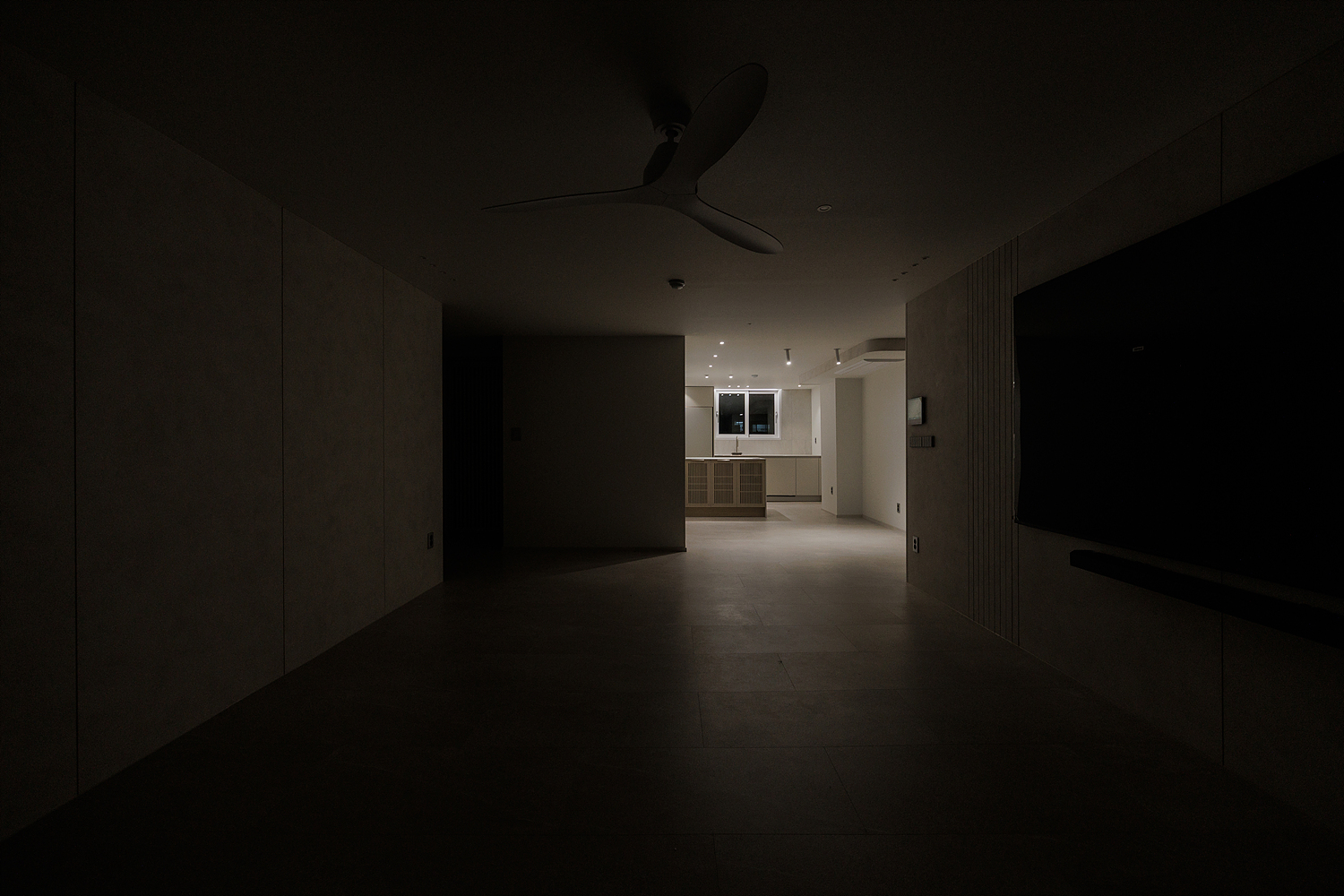 /user/i/idamdesign/editor/2603/b2bde5350571531480c4816eece074f6_1774586367_8722.jpg 이미지크게보기