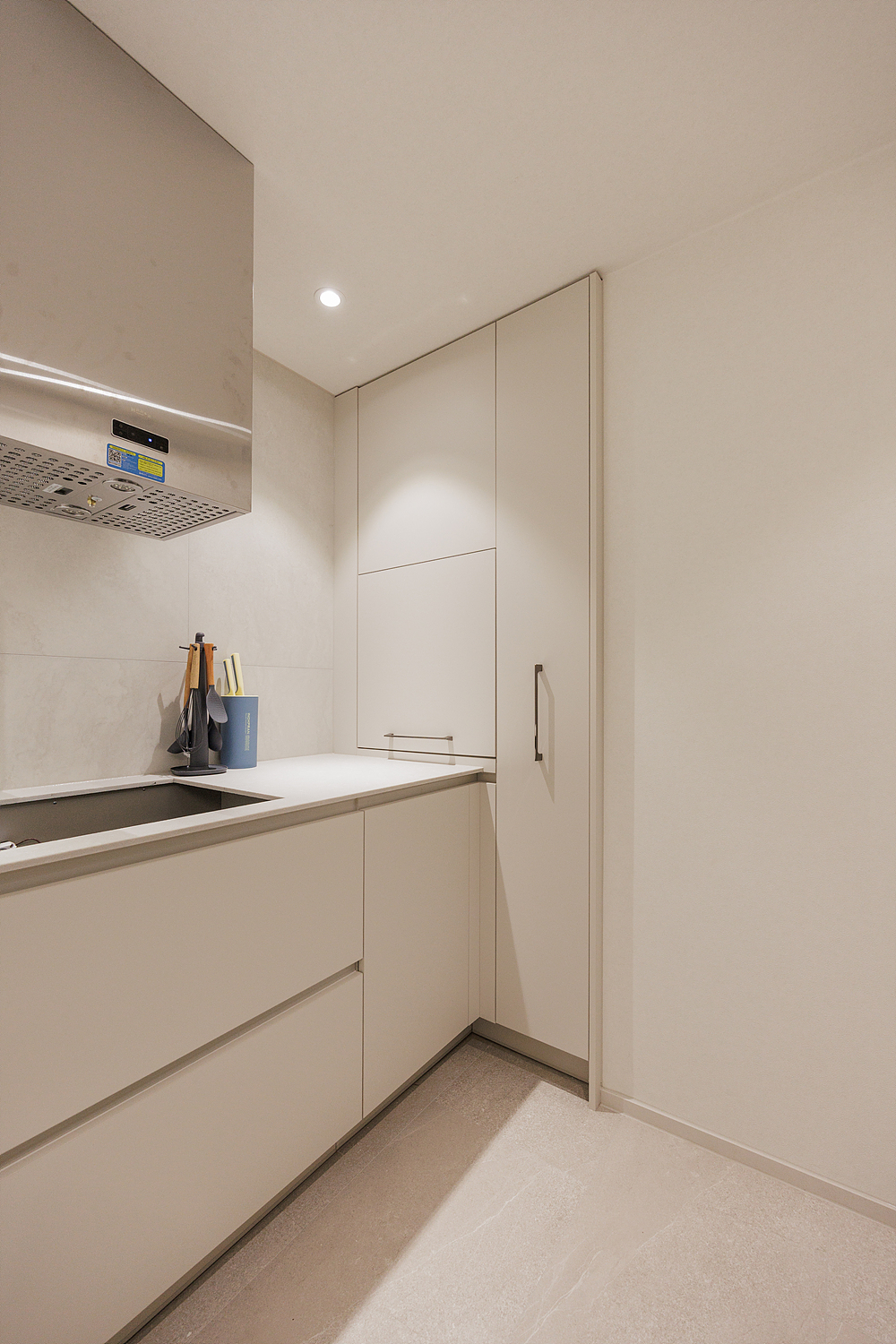 /user/i/idamdesign/editor/2603/b2bde5350571531480c4816eece074f6_1774586407_9573.jpg 이미지크게보기