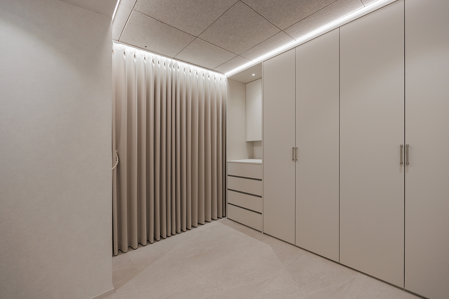 /user/i/idamdesign/editor/2603/b2bde5350571531480c4816eece074f6_1774586447_5555.jpg 이미지크게보기