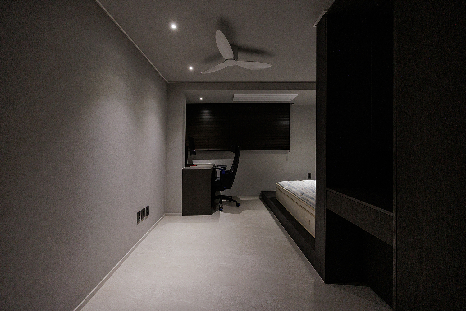 /user/i/idamdesign/editor/2603/b2bde5350571531480c4816eece074f6_1774586491_2493.jpg 이미지크게보기