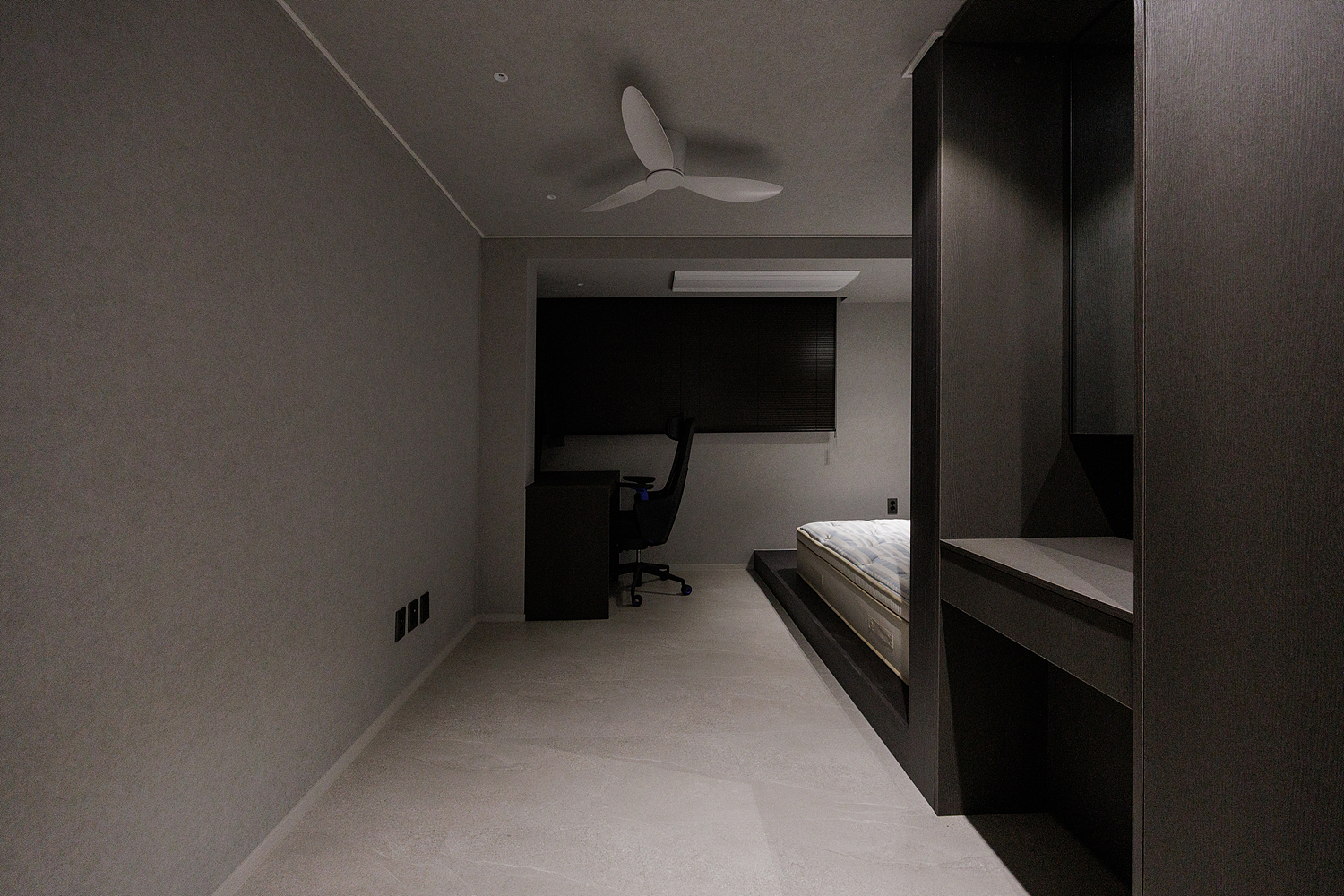 /user/i/idamdesign/editor/2603/b2bde5350571531480c4816eece074f6_1774586491_4993.jpg 이미지크게보기