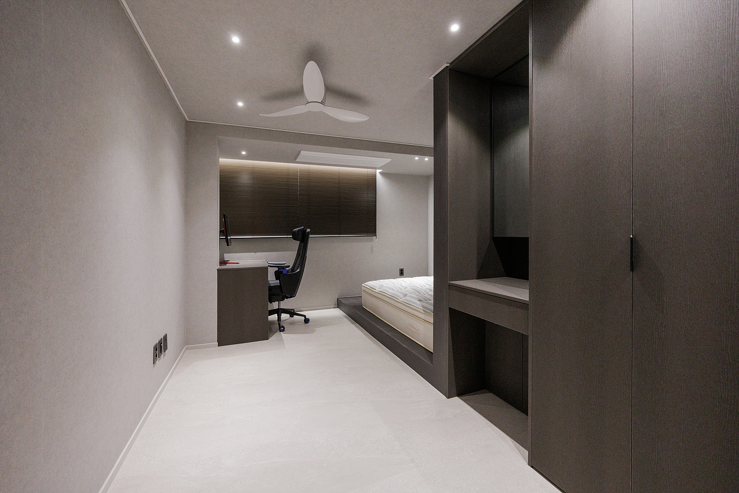 /user/i/idamdesign/editor/2603/b2bde5350571531480c4816eece074f6_1774586502_2722.jpg 이미지크게보기