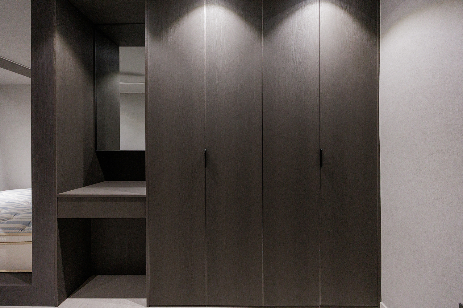 /user/i/idamdesign/editor/2603/b2bde5350571531480c4816eece074f6_1774586502_5081.jpg 이미지크게보기