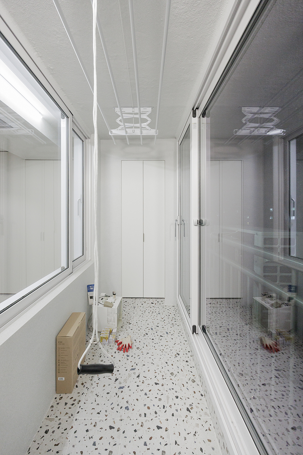 /user/i/idamdesign/editor/2603/b2bde5350571531480c4816eece074f6_1774586504_8727.jpg 이미지크게보기