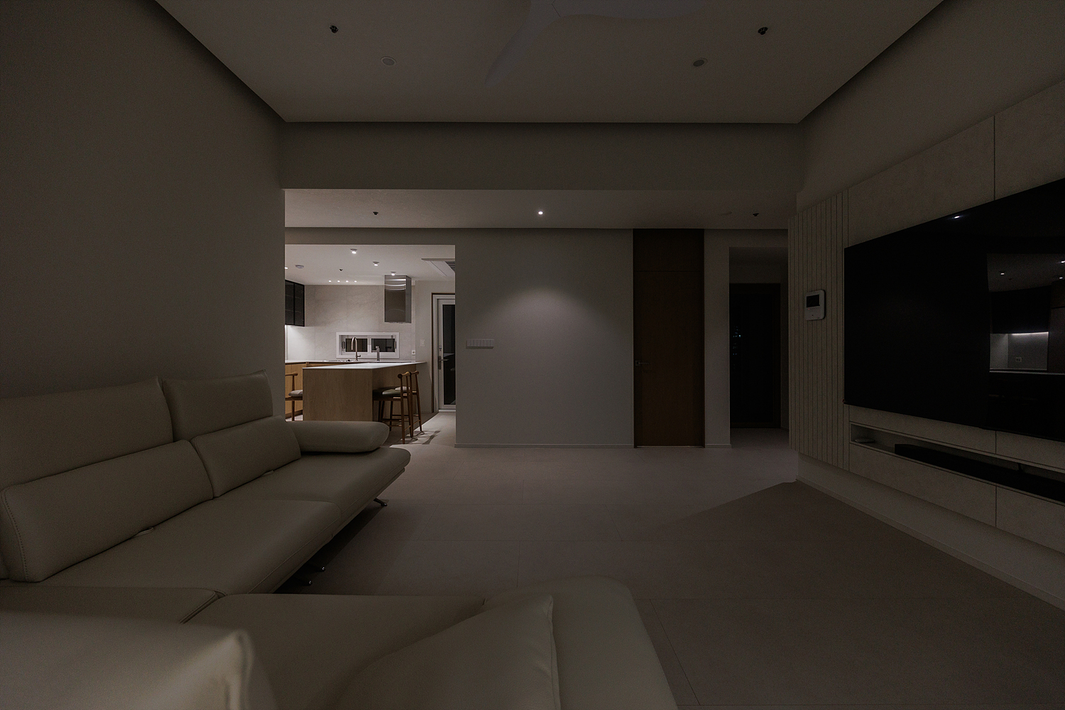 /user/i/idamdesign/editor/2603/d0a4ba55395ecb83d310198a6df4f776_1773811006_1362.jpg 이미지크게보기