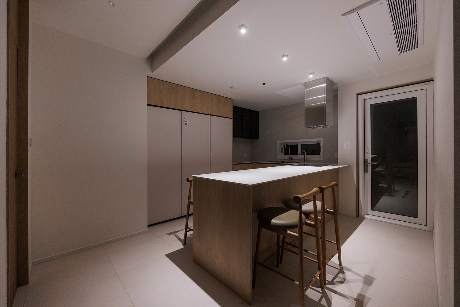 /user/i/idamdesign/editor/2603/d0a4ba55395ecb83d310198a6df4f776_1773811018_3782.jpg 이미지크게보기