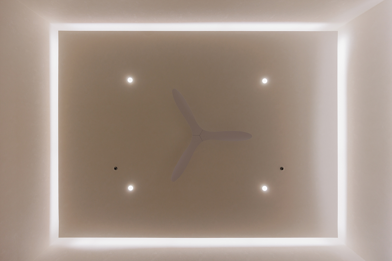 /user/i/idamdesign/editor/2603/d0a4ba55395ecb83d310198a6df4f776_1773811021_6168.jpg 이미지크게보기