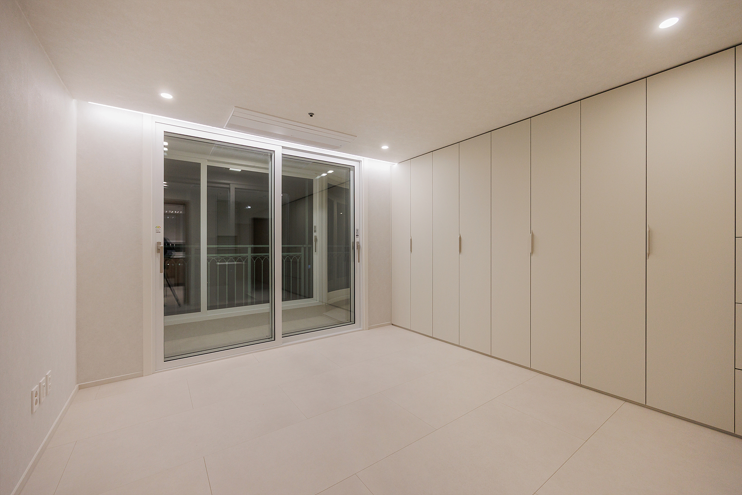 /user/i/idamdesign/editor/2603/d0a4ba55395ecb83d310198a6df4f776_1773811031_6399.jpg 이미지크게보기