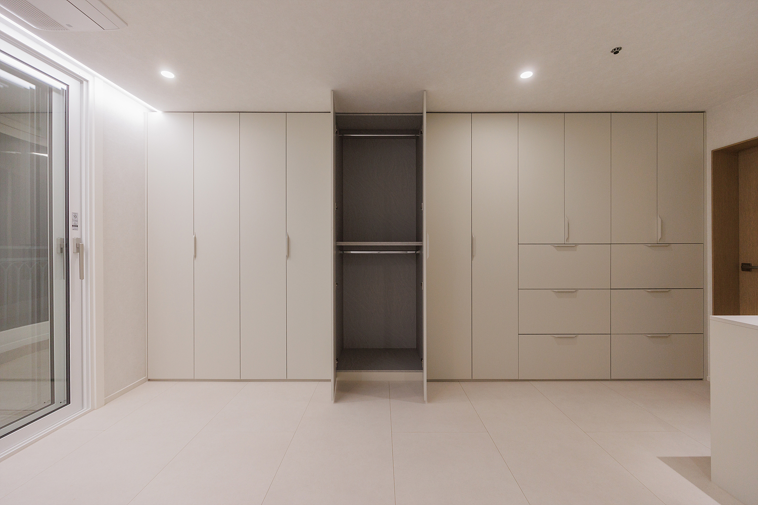 /user/i/idamdesign/editor/2603/d0a4ba55395ecb83d310198a6df4f776_1773811032_5034.jpg 이미지크게보기