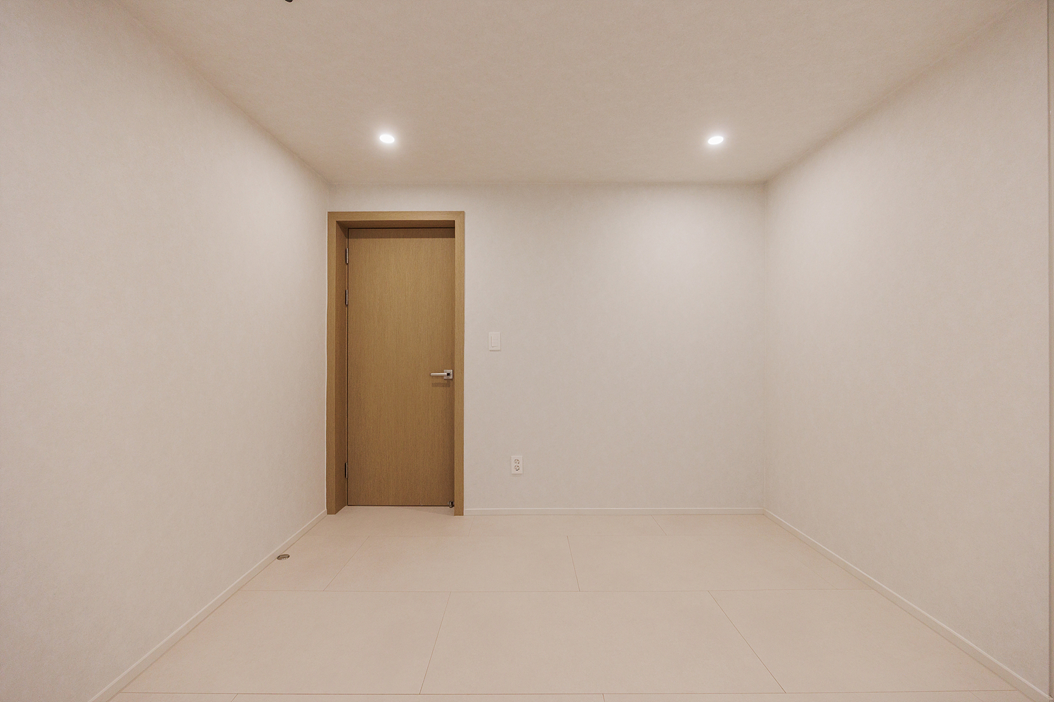 /user/i/idamdesign/editor/2603/d0a4ba55395ecb83d310198a6df4f776_1773811060_979.jpg 이미지크게보기