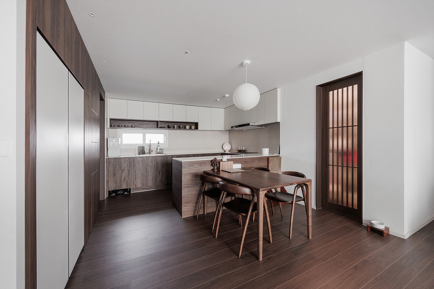 /user/i/idamdesign/editor/2604/0573e4878d438b19c13a73fbf8e2ff5f_1776650707_7586.jpg 이미지크게보기