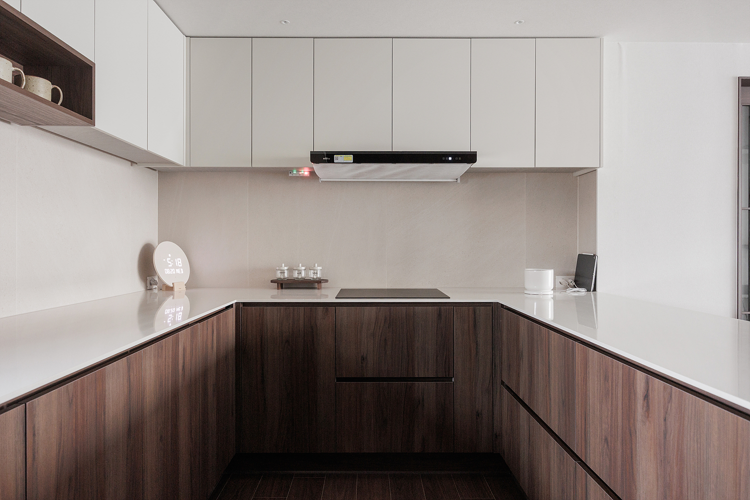 /user/i/idamdesign/editor/2604/0573e4878d438b19c13a73fbf8e2ff5f_1776650710_2966.jpg 이미지크게보기