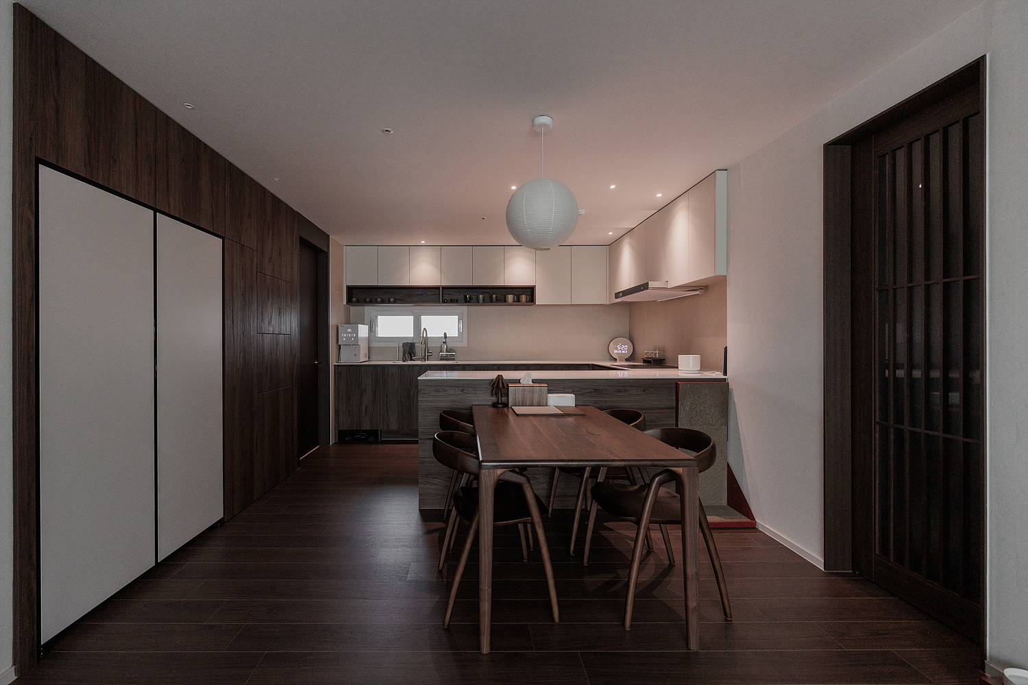 /user/i/idamdesign/editor/2604/0573e4878d438b19c13a73fbf8e2ff5f_1776650719_424.jpg 이미지크게보기