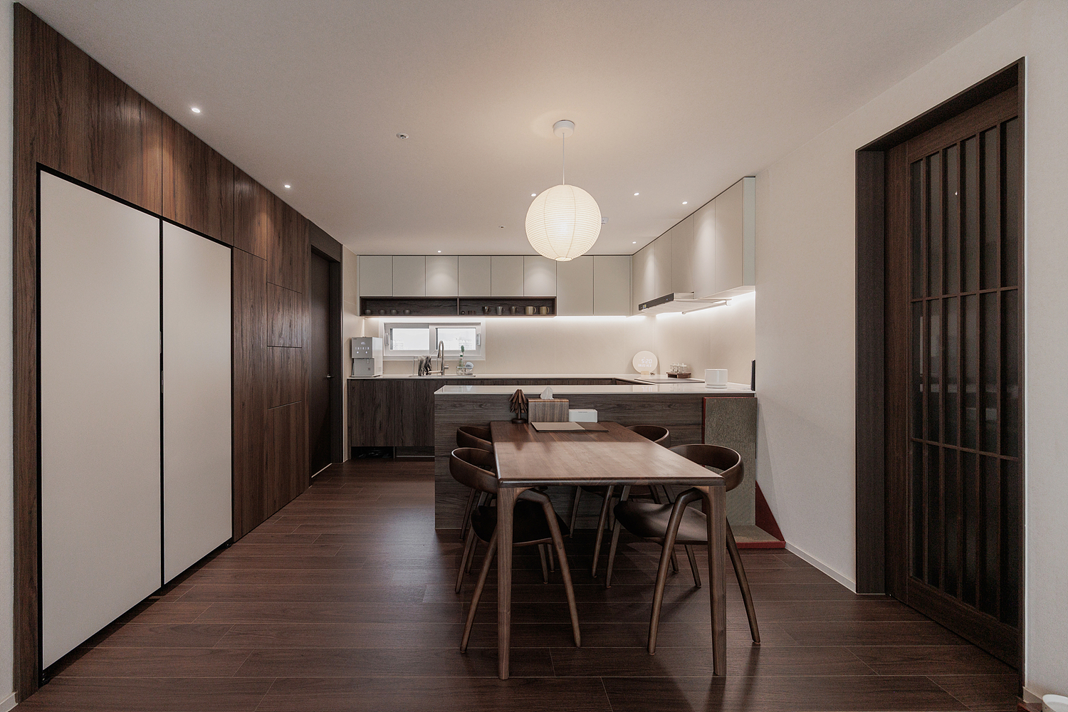 /user/i/idamdesign/editor/2604/0573e4878d438b19c13a73fbf8e2ff5f_1776650720_3479.jpg 이미지크게보기