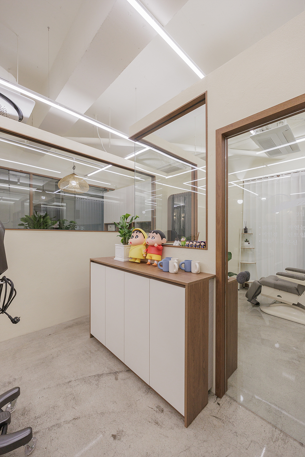 /user/i/idamdesign/editor/2605/319d2f223004ea570da13bff397389ed_1779773625_9163.jpg 이미지크게보기