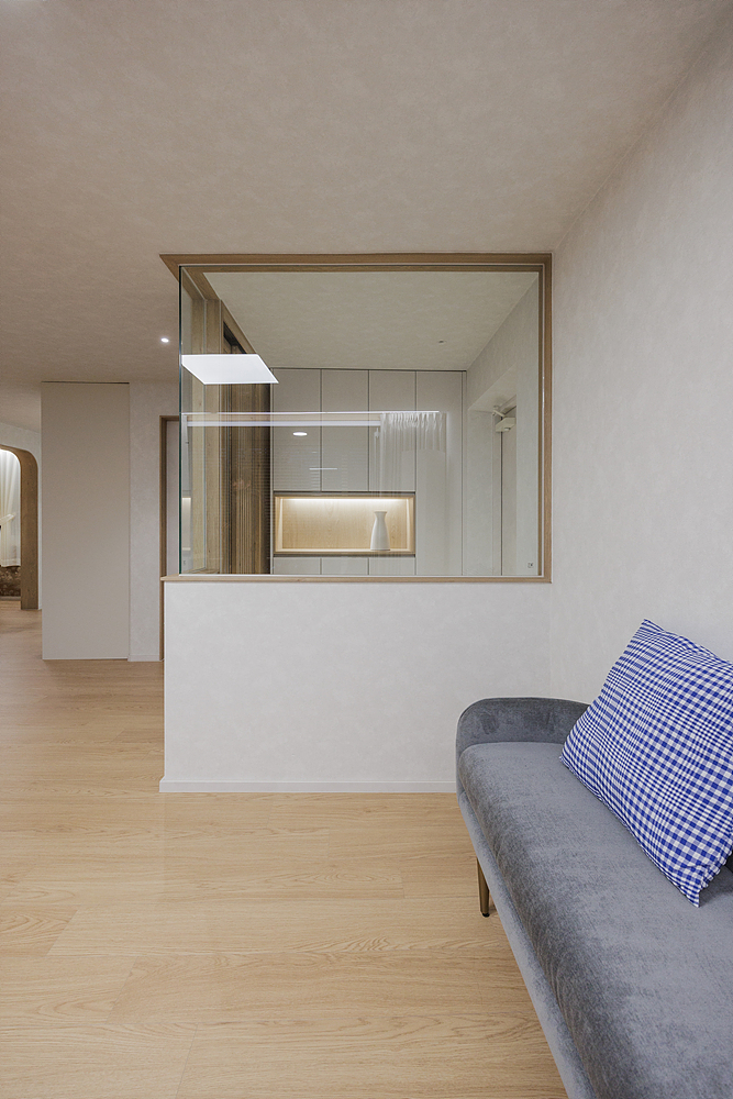 /user/i/idamdesign/editor/2605/bf82d06c977b3faa7b708c7d5f9a0a97_1778476543_9206.jpg 이미지크게보기