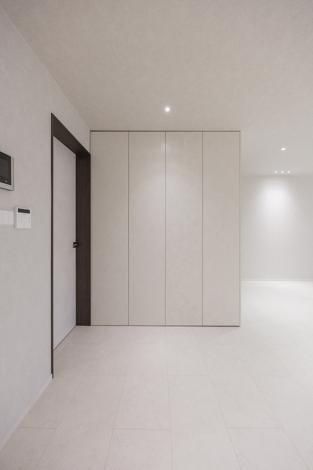 /user/i/idamdesign/editor/2606/01021d648ab430ab5534ca0df656ab41_1782444023_2596.jpg 이미지크게보기
