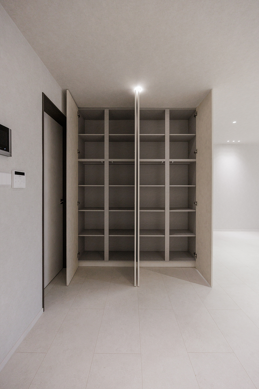 /user/i/idamdesign/editor/2606/01021d648ab430ab5534ca0df656ab41_1782444038_0691.jpg 이미지크게보기