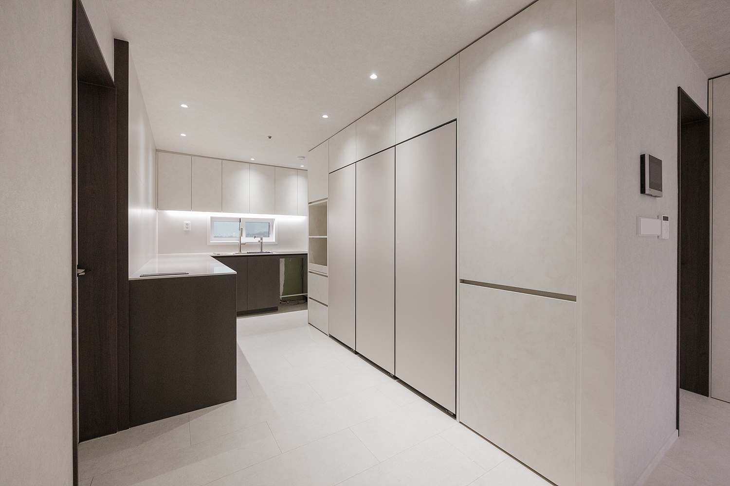 /user/i/idamdesign/editor/2606/01021d648ab430ab5534ca0df656ab41_1782444039_2648.jpg 이미지크게보기