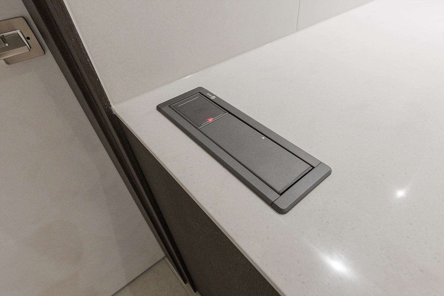 /user/i/idamdesign/editor/2606/01021d648ab430ab5534ca0df656ab41_1782444049_5966.jpg 이미지크게보기