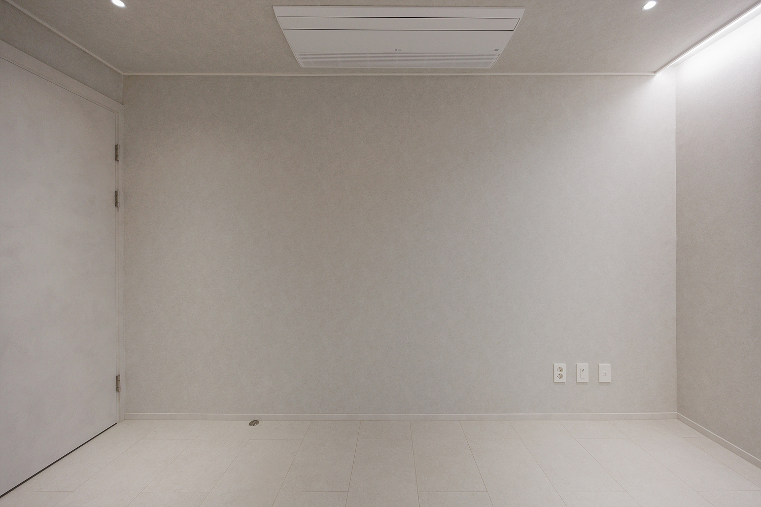 /user/i/idamdesign/editor/2606/01021d648ab430ab5534ca0df656ab41_1782444051_6439.jpg 이미지크게보기