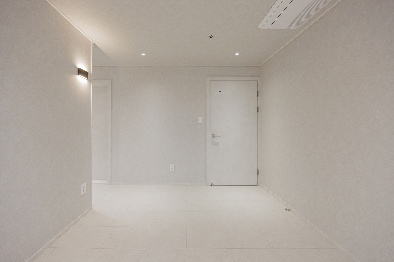 /user/i/idamdesign/editor/2606/01021d648ab430ab5534ca0df656ab41_1782444052_0518.jpg 이미지크게보기
